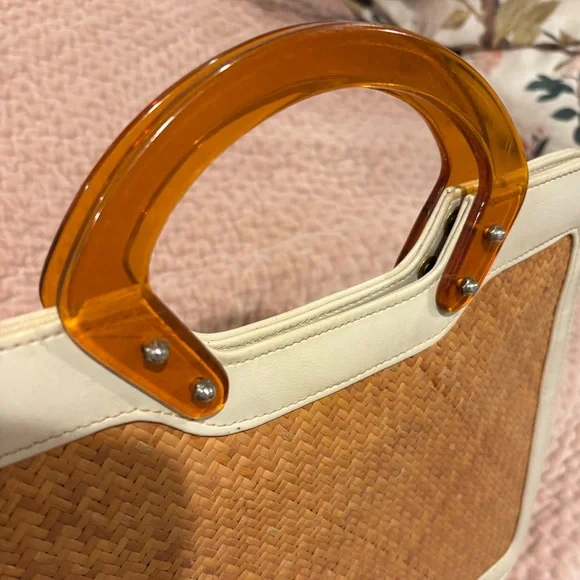 Elegant Vintage Tan and Cream Women's Handbag Great Condition Weave Woven - Picture 4 of 10